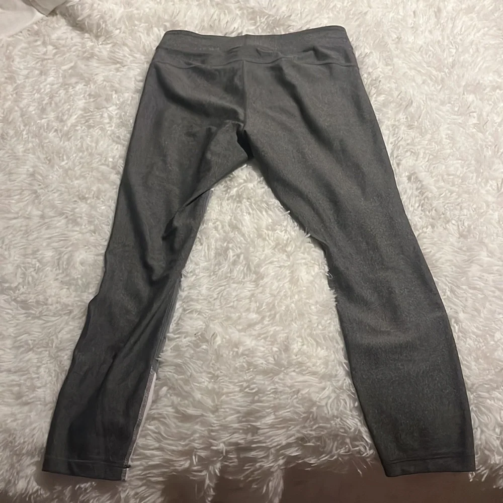 Under Armour Leggings - Picture 4 of 8